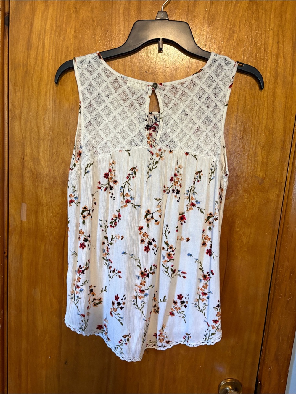 Mason & Belle Floral Lace Yoke Sleeveless Tank Top - White - Size M - Picture 3 of 8